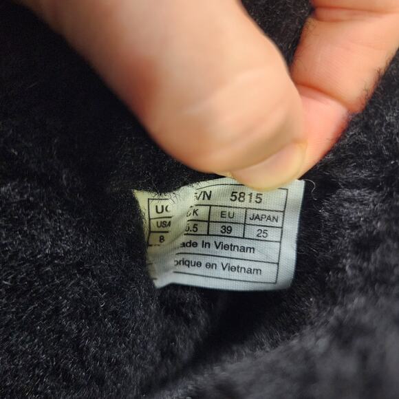 UGG Australia Womens Classic Tall Boot Size 9 Black Sheepskin Suede Style 5815 - Picture 5 of 9